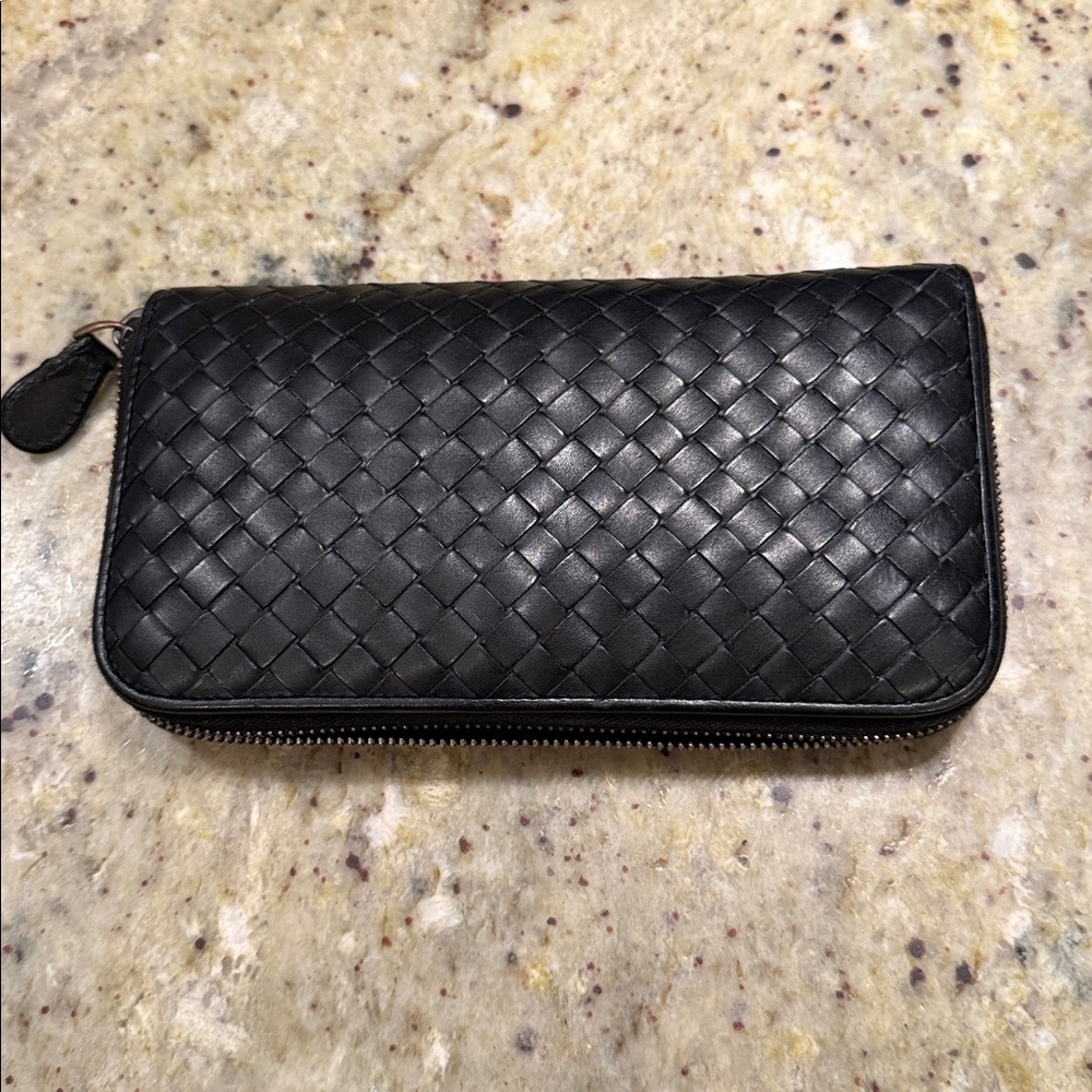 Bottega Veneta Black Woven Wallet